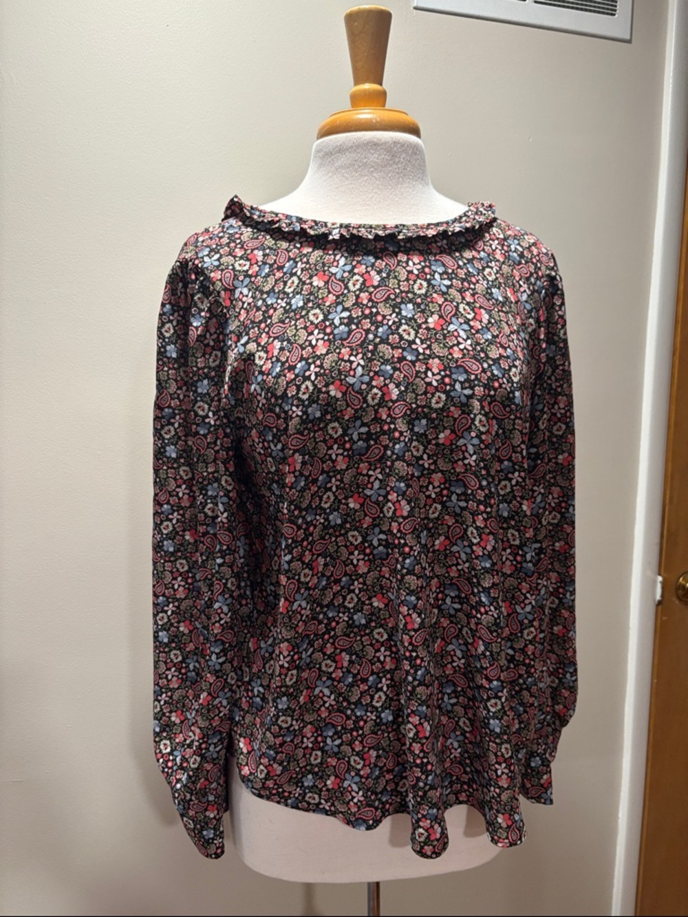 LOFT Black Floral Paisley Ruffle-Neck Long Sleeve Blouse